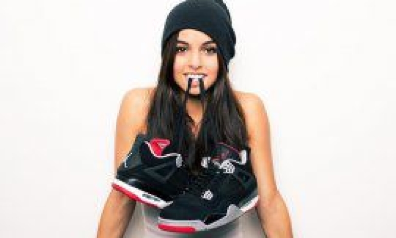 Cận cảnh Nike Airmax 97 với dây giày thông minh cực độc